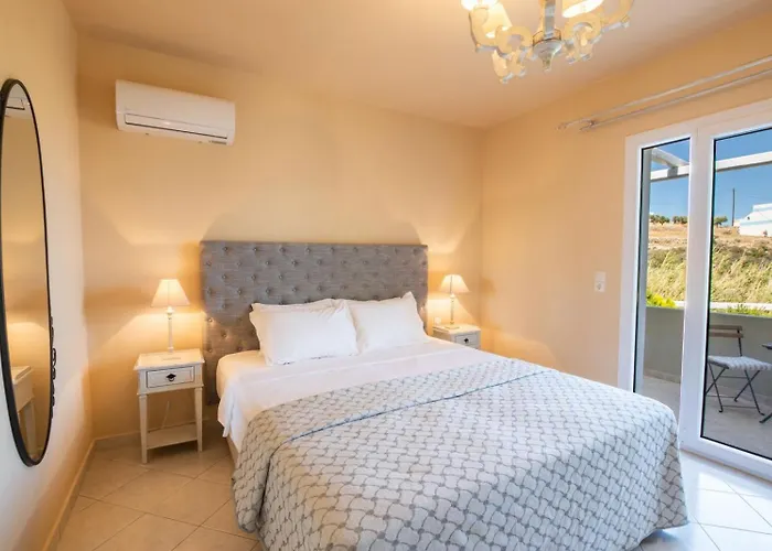 Elaia فيلة أموبي