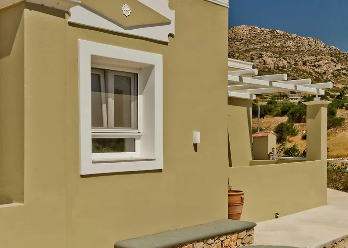 Elaia فيلة أموبي